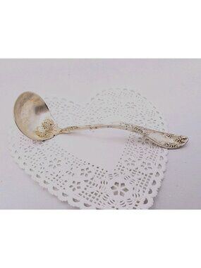 1881 Rogers RRR La Vigne (Grape)  Sauce Cream Ladle 5.8" Regencycore Art Nouveau